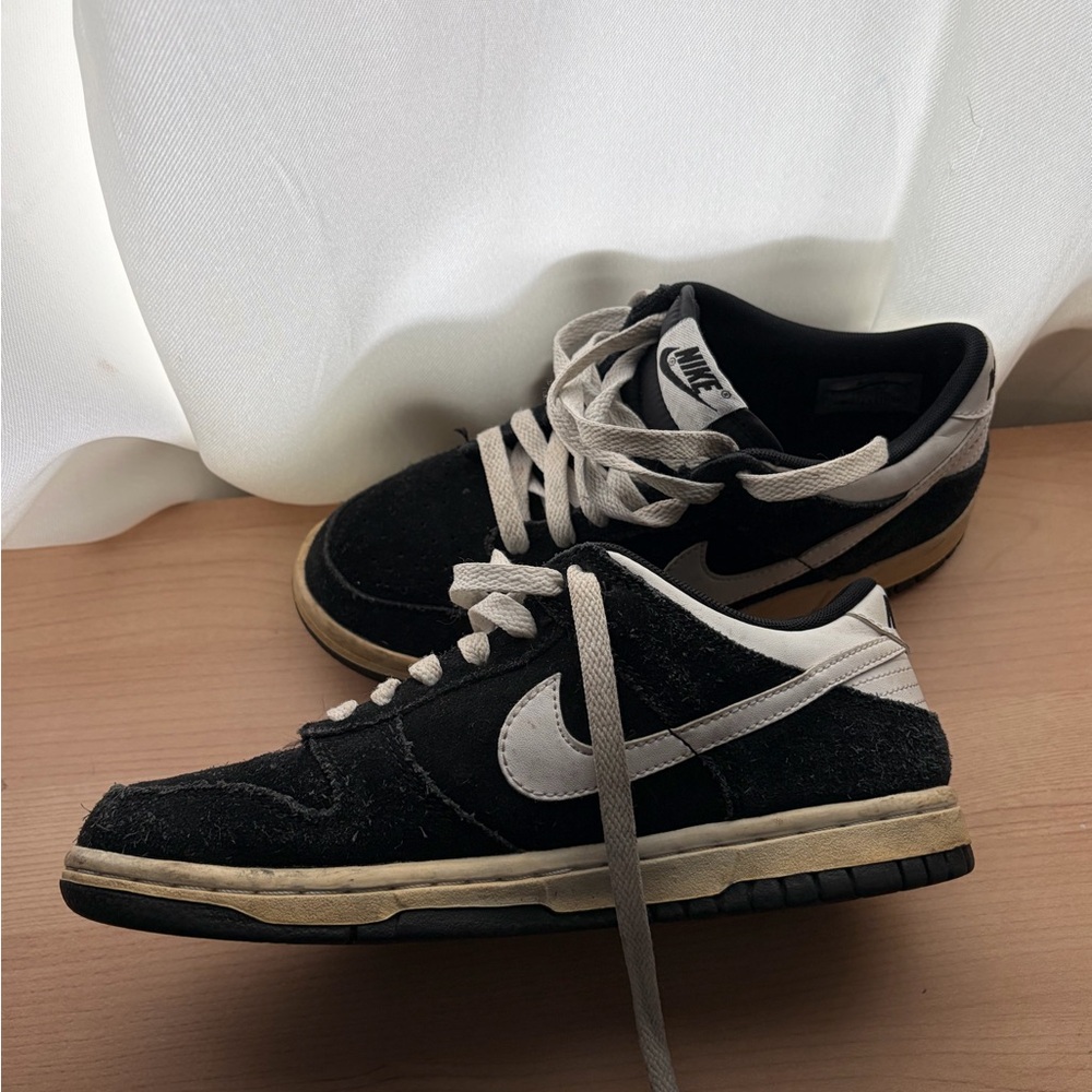 Nike Kids Black and White Sneakers